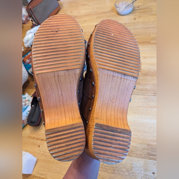 MIA Mules - Brown - Picture 4 of 10